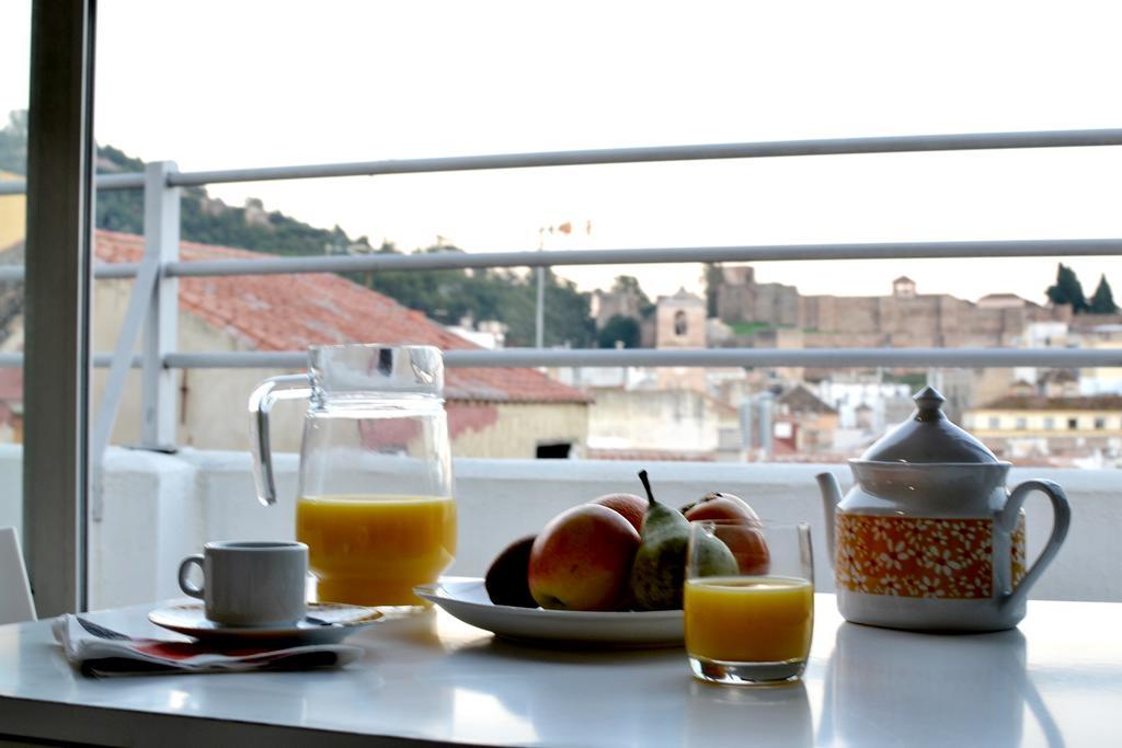 Atico Con Terraza Y Vistas Apartment Malaga Exterior photo