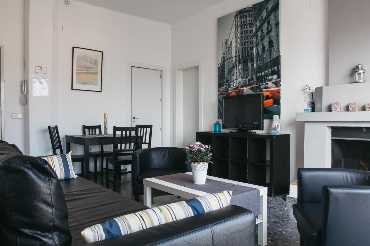 Atico Con Terraza Y Vistas Apartment Malaga Exterior photo